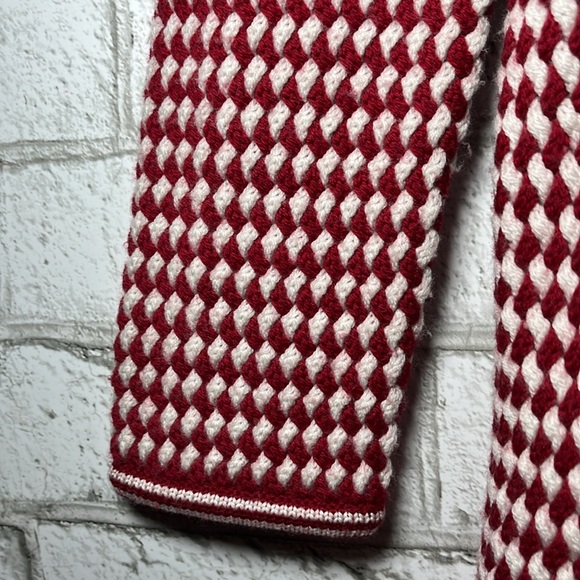 100% Merino wool Talbots long red and white sweater - Picture 7 of 7